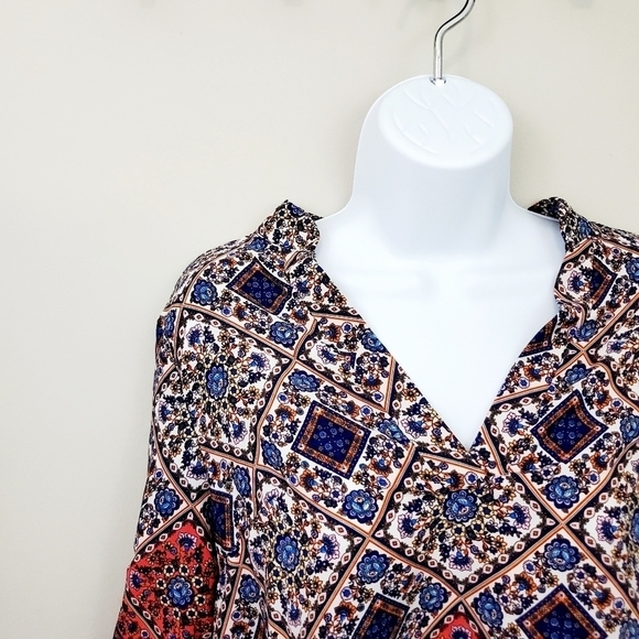 Freeway Tunic Patterned Blouse - Picture 3 of 7
